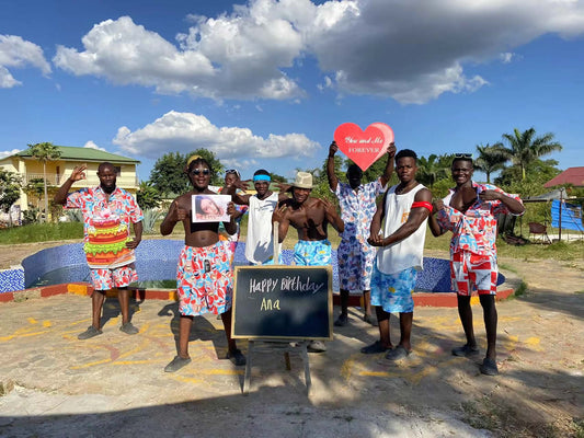 African Pool Party